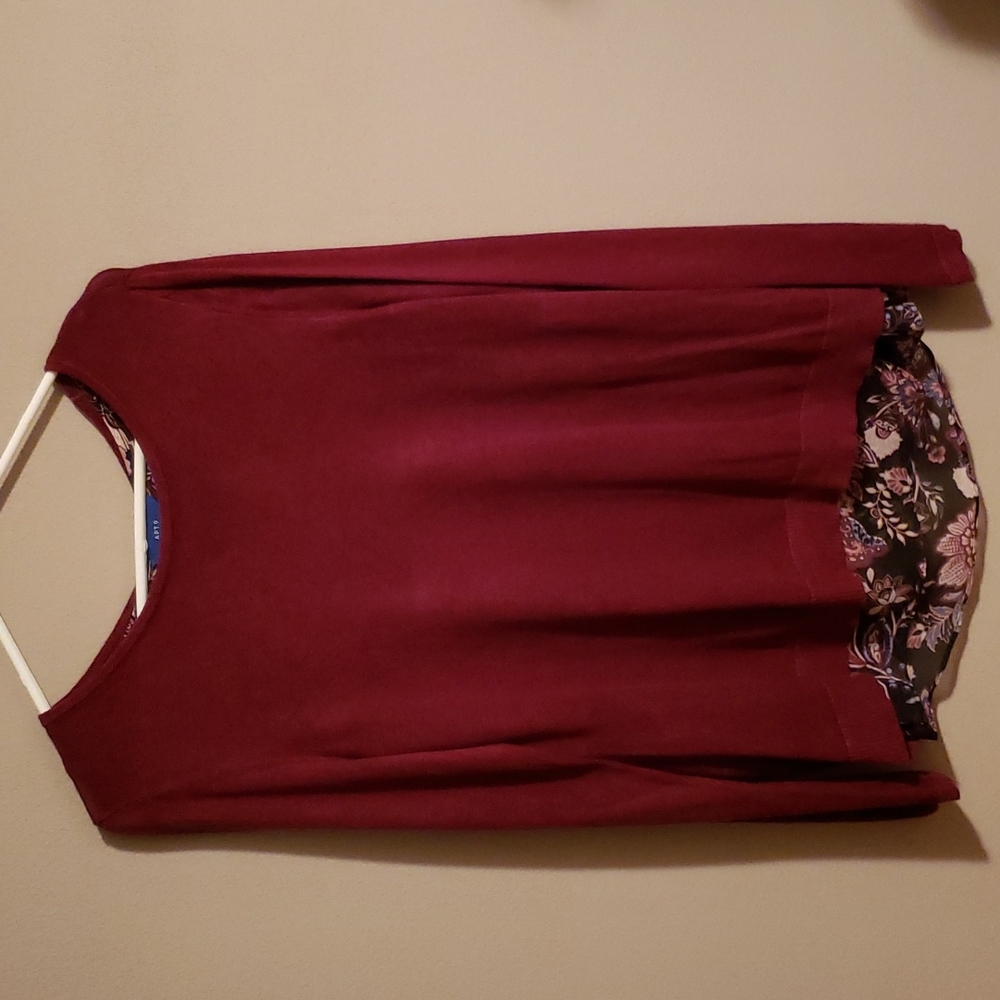 Cute wine color sweater, Apt. 9
